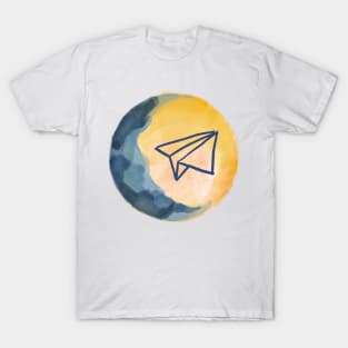 A paper plane flies to the sky T-Shirt